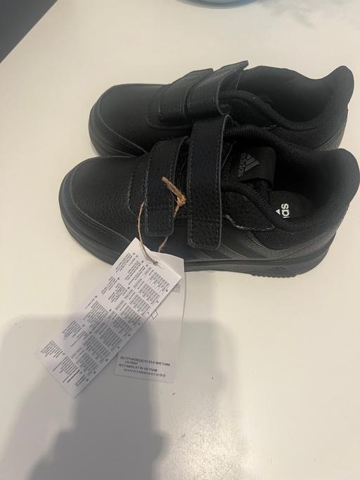 Buy & Sell North Kensington West London - Photos for Boys trainers
