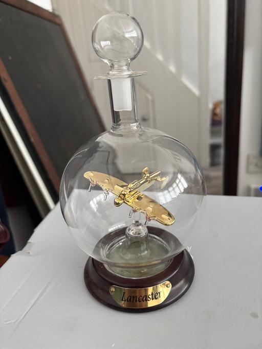 Buy & Sell Kidbrooke South East London - Photos for Stunning glass bottle with a Lancaster
