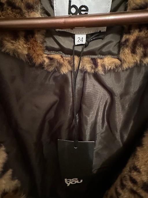Buy & Sell Parkfields Wolverhampton - Photos for Parka coat