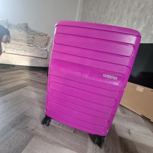 Buy & Sell Manningham Bradford - Photos for suitcase