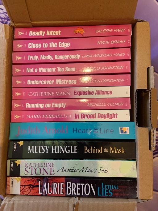 Buy & Sell Wednesbury Sandwell - Photos for Box of Books