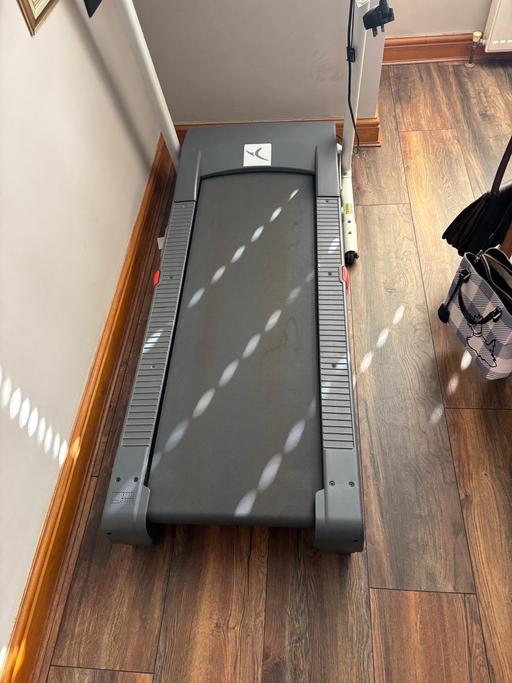 Buy & Sell Wall Heath Dudley - Photos for Treadmill