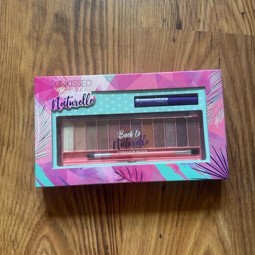 Buy & Sell Atherton Wigan - Photos for Sunkissed Back To Naturelle Eyeshadow Palette