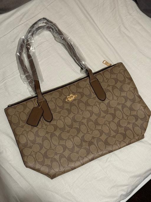 Buy & Sell Mitcham Merton - Photos for Khaki Coach Handbag