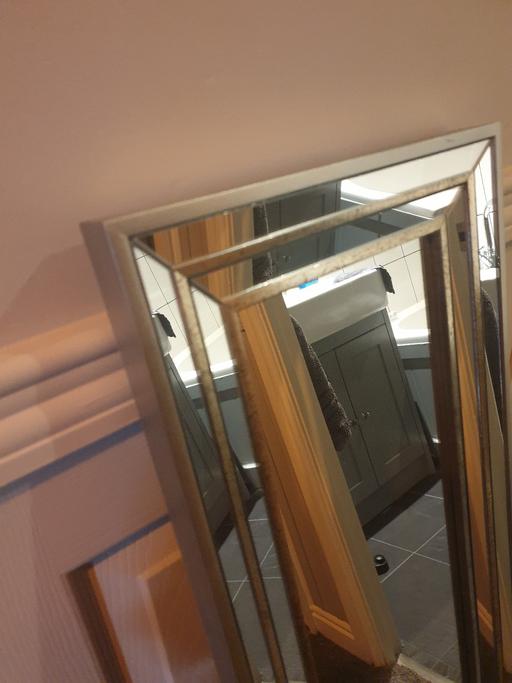 Buy & Sell Scholes Rotherham - Photos for long slim mirror
