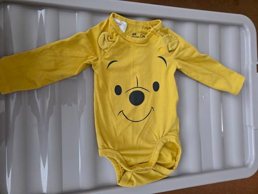 Buy & Sell Blackpool Town Centre Blackpool - Photos for Winnie the Pooh vest age 2-4 mths