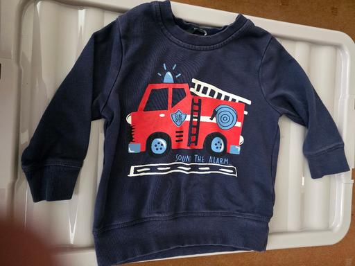 Buy & Sell Blackpool Town Centre Blackpool - Photos for Fire engine top age 18-24 mths