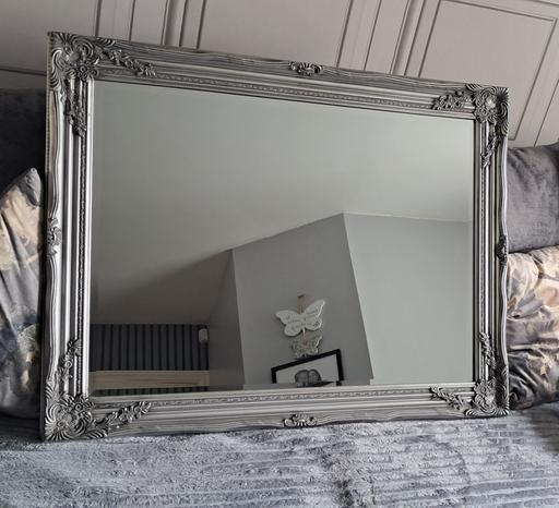 Buy & Sell Sutton Manor Saint Helens - Photos for silver mirror