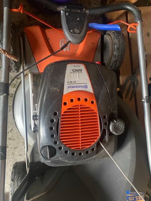 Buy & Sell Exton Rutland - Photos for Petrol lawnmower