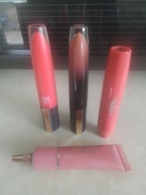 Buy & Sell Sutton Coldfield Birmingham - Photos for Four lip glosses