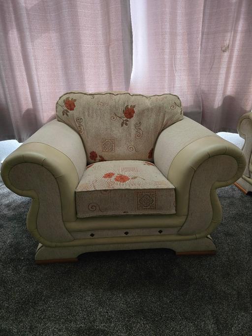 Buy & Sell Farnworth Bolton - Photos for 3 piece settee