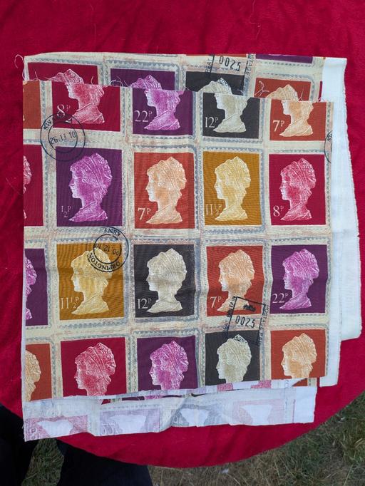 Classes Eyton Telford and Wrekin - Photos for 2 PIECES OF FABRIC REMNANT