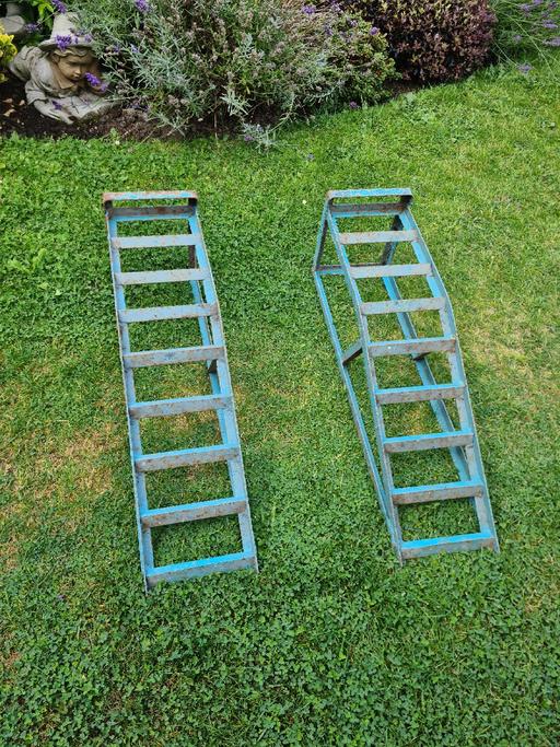 Vehicles Hasbury Dudley - Photos for metal car ramps