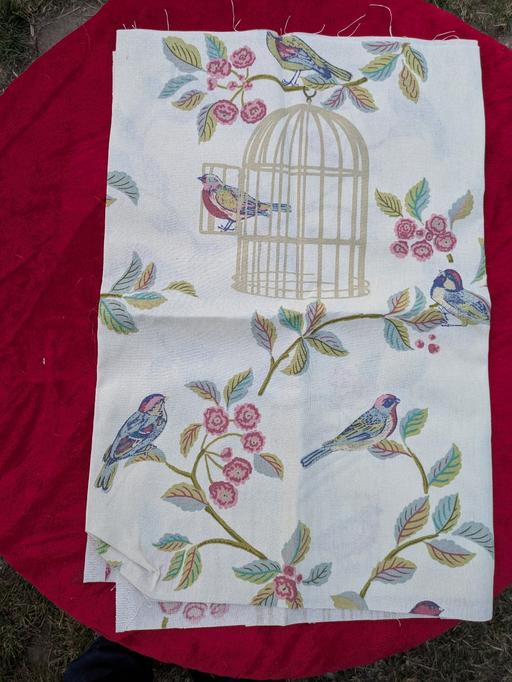 Classes Telford Telford and Wrekin - Photos for 2 LARGE PIECES OF FABRIC REMNANT