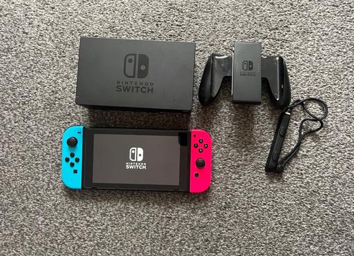 Buy & Sell Bushbury Wolverhampton - Photos for Nintendo Switch Console. & 2 Games. 