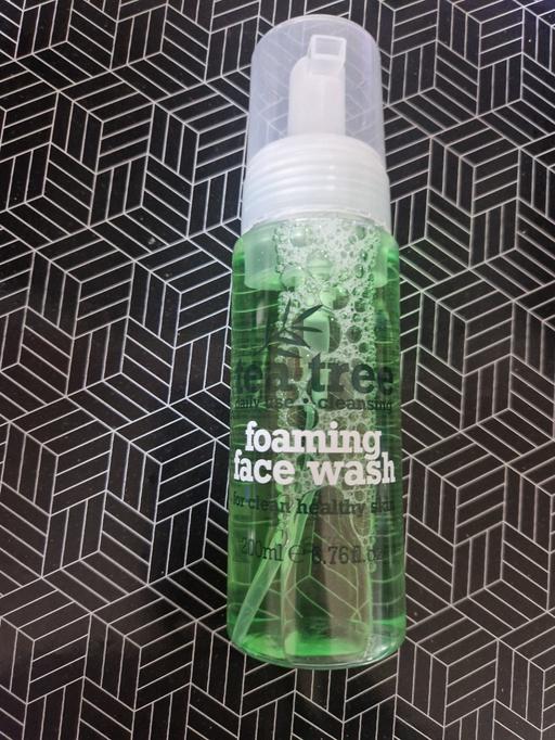 Buy & Sell Aylestone Leicester - Photos for brand new foaming face wash