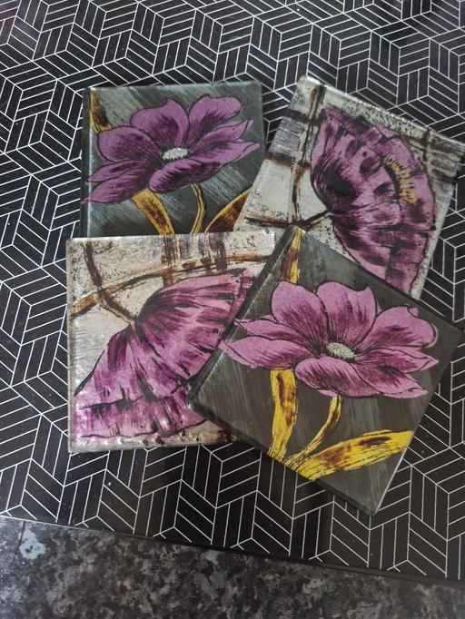 Buy & Sell Aylestone Leicester - Photos for glass flower coasters x4
