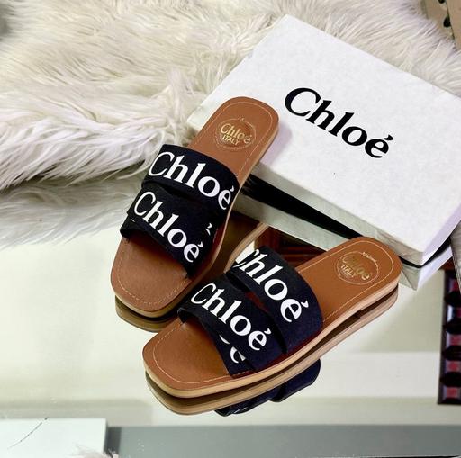 Buy & Sell West Watford Watford - Photos for Chloe canvas slides