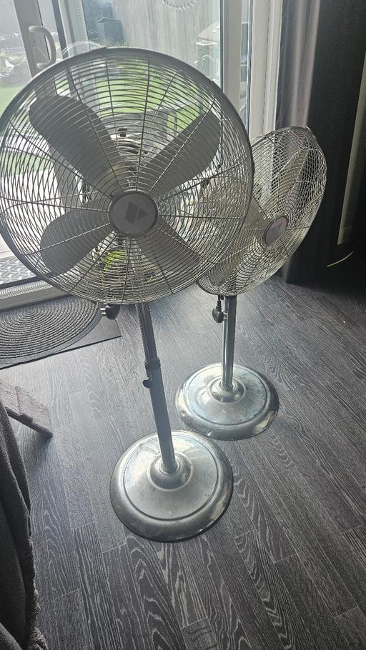 Buy & Sell Carshalton Sutton - Photos for Fan silver metal 2x £35
