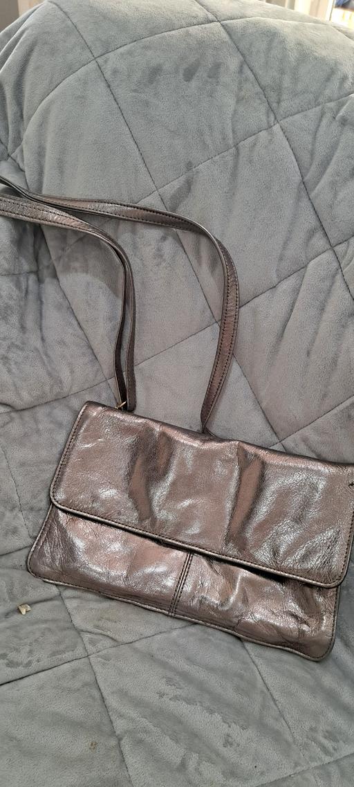 Buy & Sell Four Oaks Birmingham - Photos for Silver bag