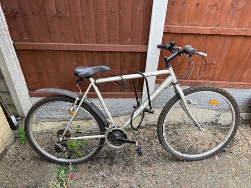 Buy & Sell Barking Barking and Dagenham - Photos for Bike