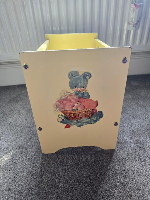 Buy & Sell Rowley Regis Sandwell - Photos for Vintage wooden dolls cot