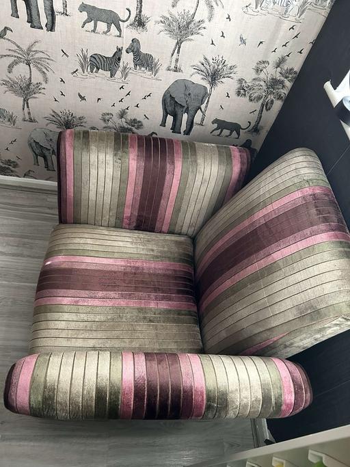 Buy & Sell Upper Gornal Dudley - Photos for Striped Armchair