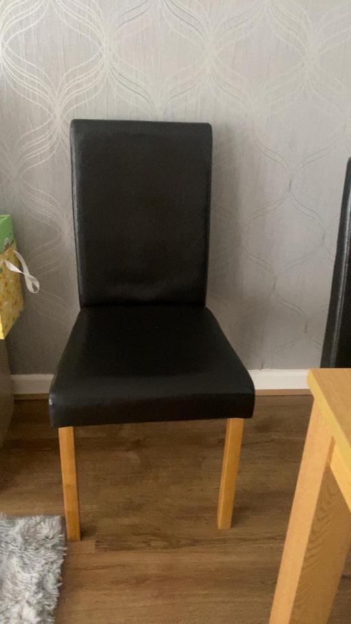 Buy & Sell Weoley Castle Birmingham - Photos for Dining table and chairs