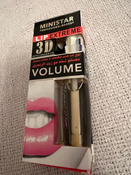 Buy & Sell Hetton-Le-Hole Sunderland - Photos for Lip Extreme Lip Plumper ( New Sealed item )