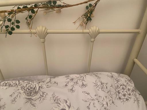Buy & Sell Wolviston Stockton-on-Tees - Photos for Day bed /single bed brand new mattress