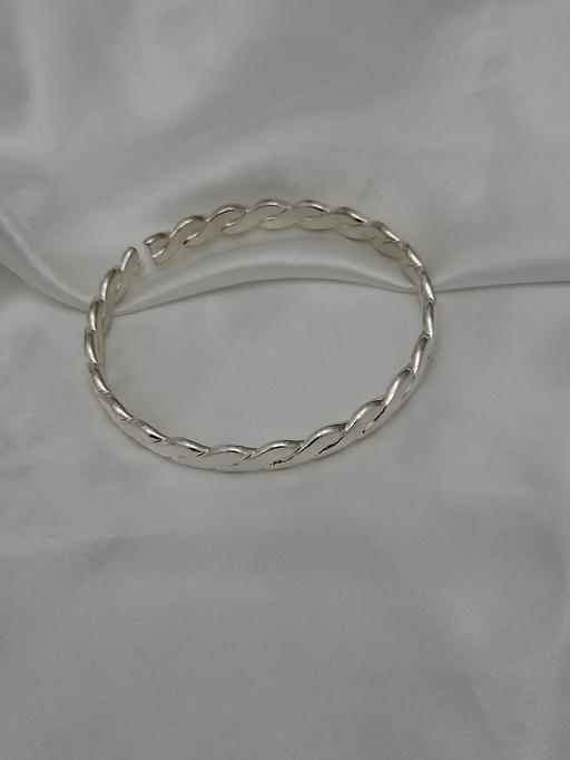 Buy & Sell Healey Rochdale - Photos for Bracelet