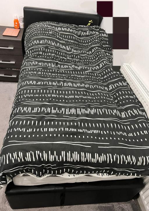 Buy & Sell Cambridge Heath East London - Photos for Single ottoman bed