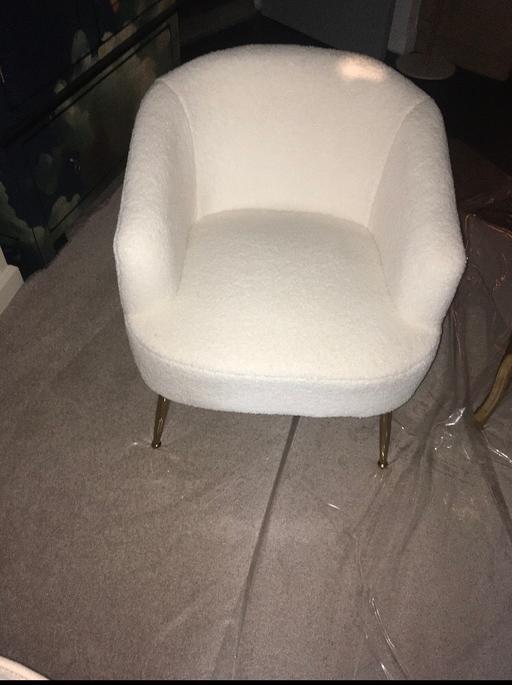 Buy & Sell Borough South East London - Photos for Chic modern boucle armchair with gold legs