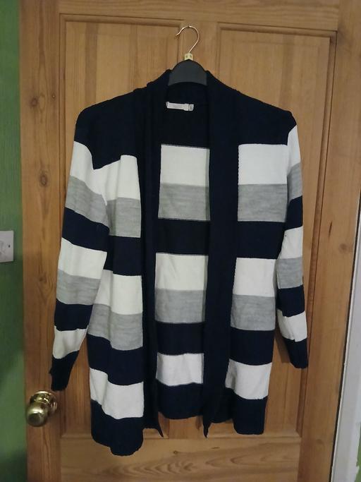 Buy & Sell Market Weighton East Riding of Yorkshire - Photos for checkered cardigan..