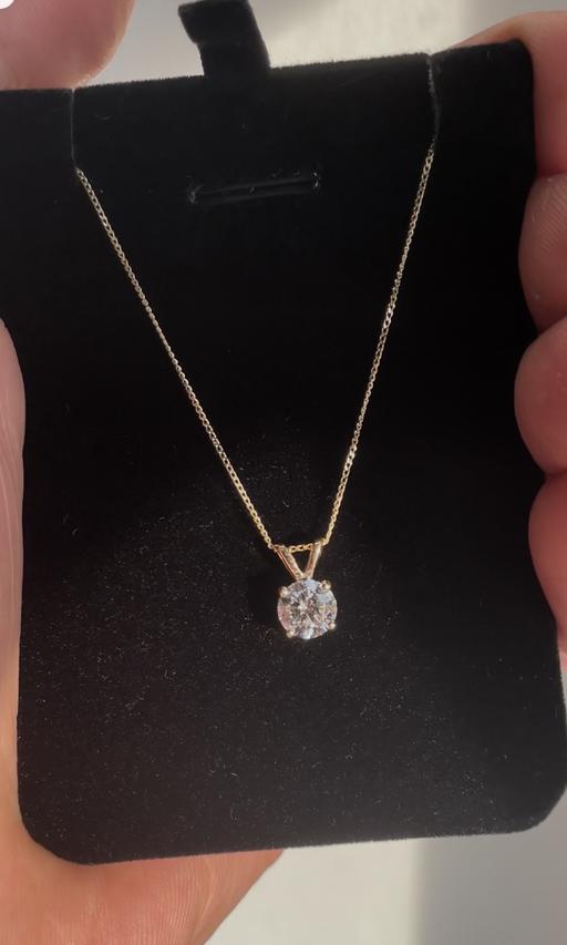 Buy & Sell Burroughs, The North West London - Photos for 1.00ct Lab Diamond 9K Pendant
