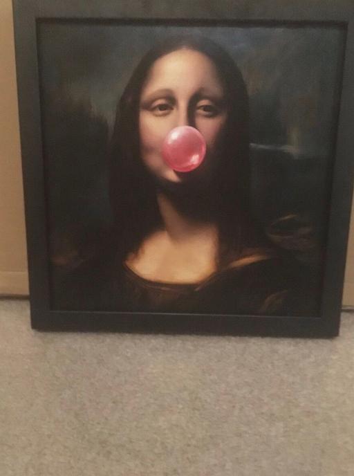 Buy & Sell Borough South East London - Photos for Mona Lisa blowing bubbles canvas artwork
