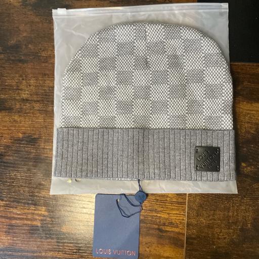 Buy & Sell Surrey Quays South East London - Photos for LV BEANIE