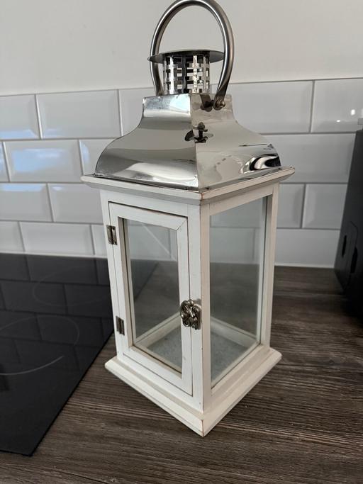 Buy & Sell Catshill Bromsgrove - Photos for Beautiful White Candle Holder