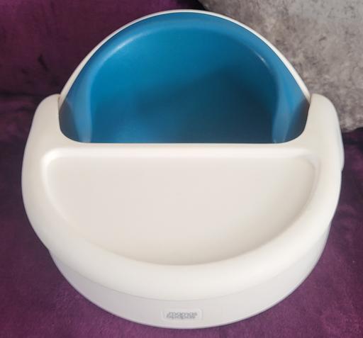 Buy & Sell Wednesfield Wolverhampton - Photos for Mamas And Papas Baby Snug And Tray.