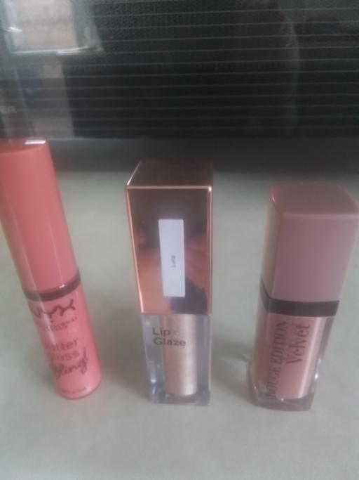 Buy & Sell Streetly Walsall - Photos for BRAND NEW LIP GLOSSES