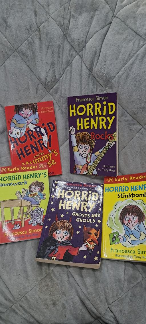 Buy & Sell Four Oaks Birmingham - Photos for Horrid Henry books x5