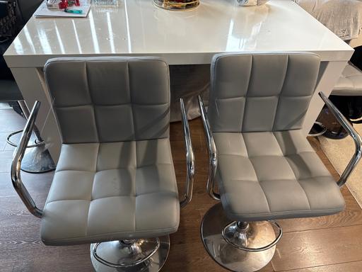Buy & Sell Leamouth East London - Photos for Bar stool Stools