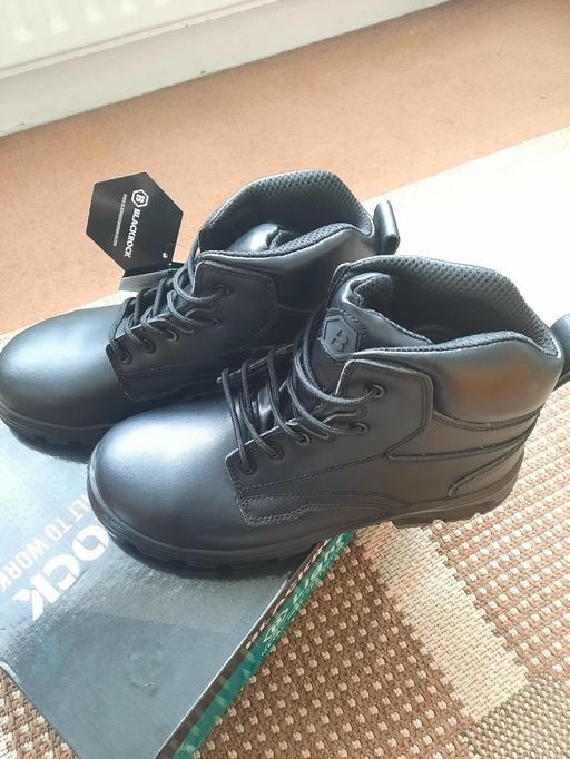 Buy & Sell Greenford Ealing - Photos for BlackRock Boots