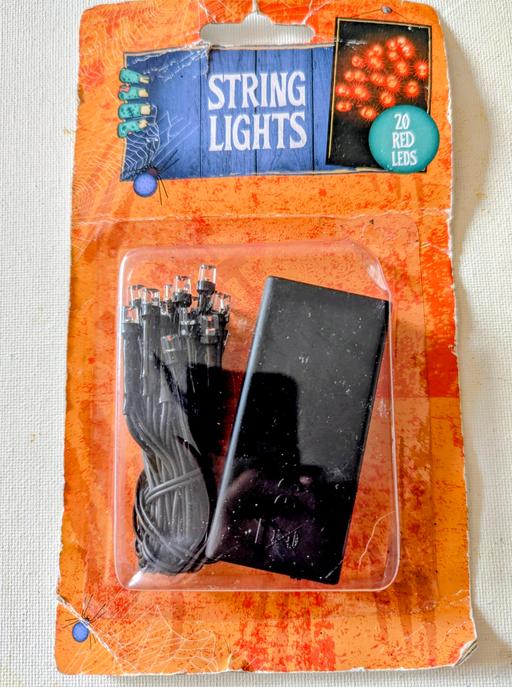 Buy & Sell Georgetown Blaenau Gwent - Photos for 🎃 Halloween 20 red led battery operated no c