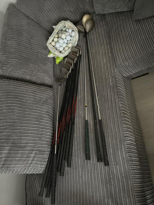 Buy & Sell Crook County Durham - Photos for Left handed Golf clubs and balls