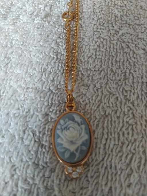 Buy & Sell Kemsley Swale - Photos for rose necklace