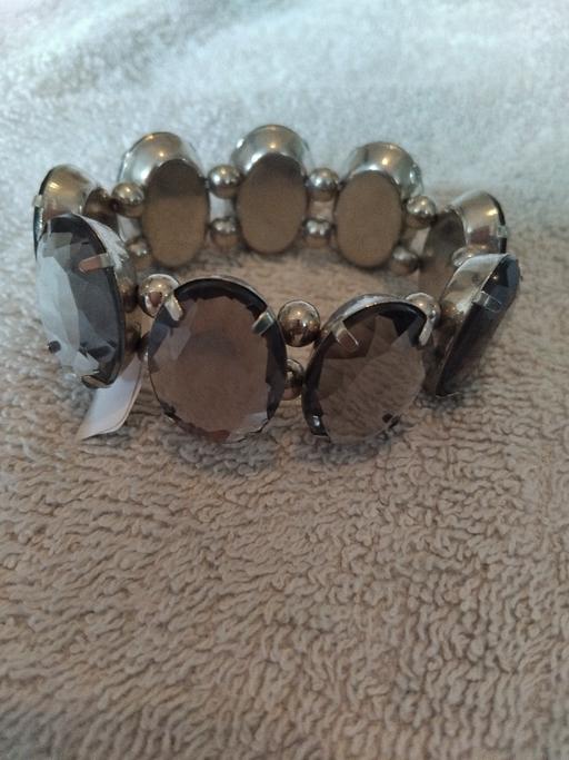Buy & Sell Milton Regis Swale - Photos for crystal bracelet