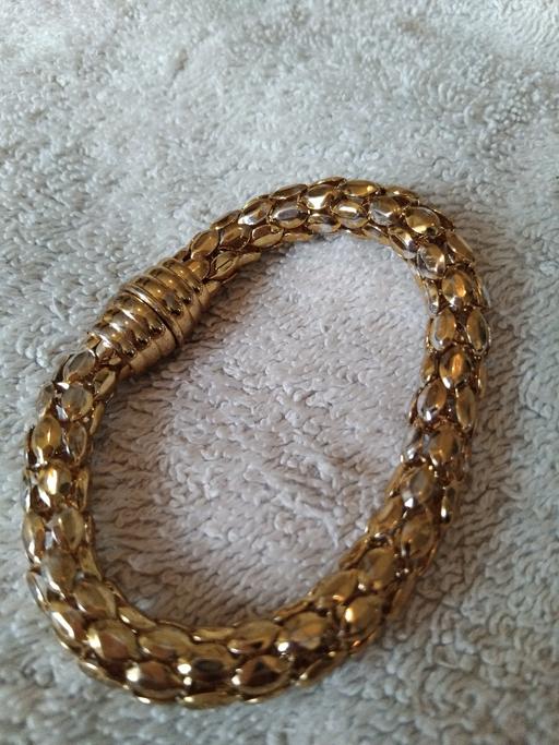 Buy & Sell Milton Regis Swale - Photos for gold magnetic braclet