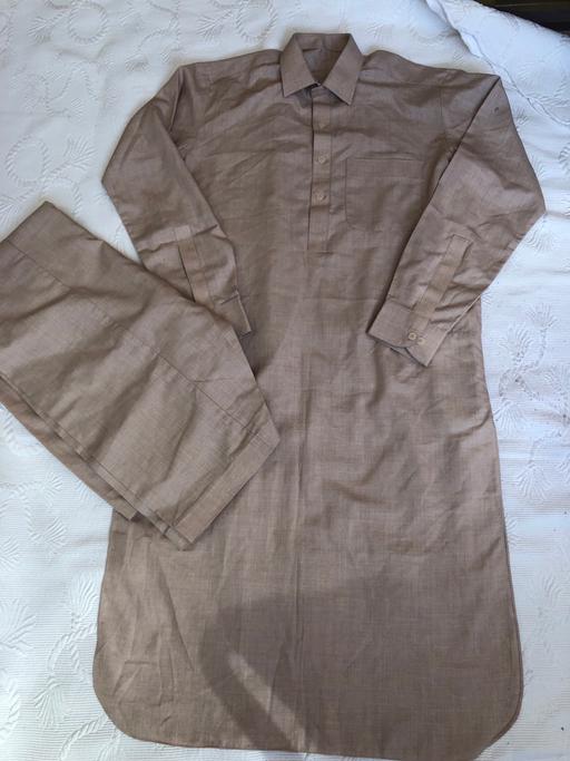Buy & Sell Small Heath Birmingham - Photos for Man suite Size Small