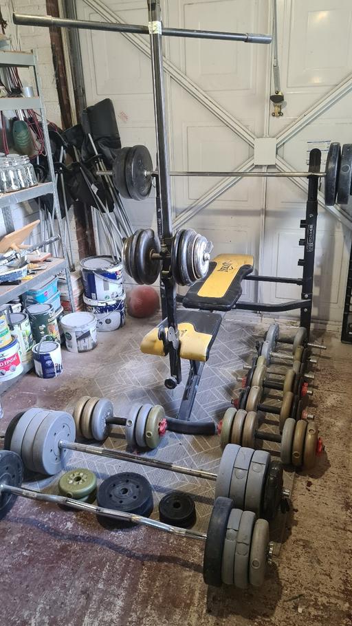 Buy & Sell Crewe Cheshire East - Photos for Weight bench and weights